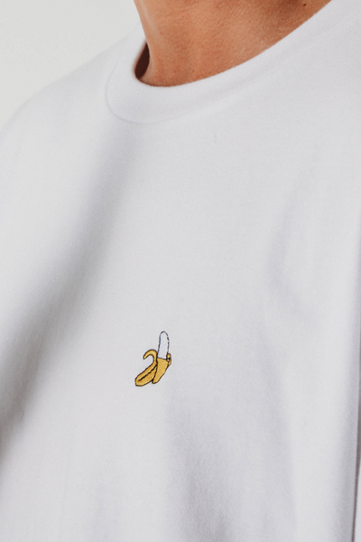 Icon Tee in Cool Bananas