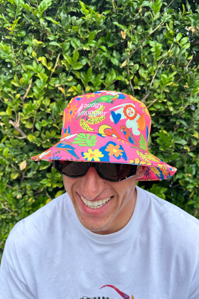 Bucket Hat 2.0 in Pink Day Dreamers