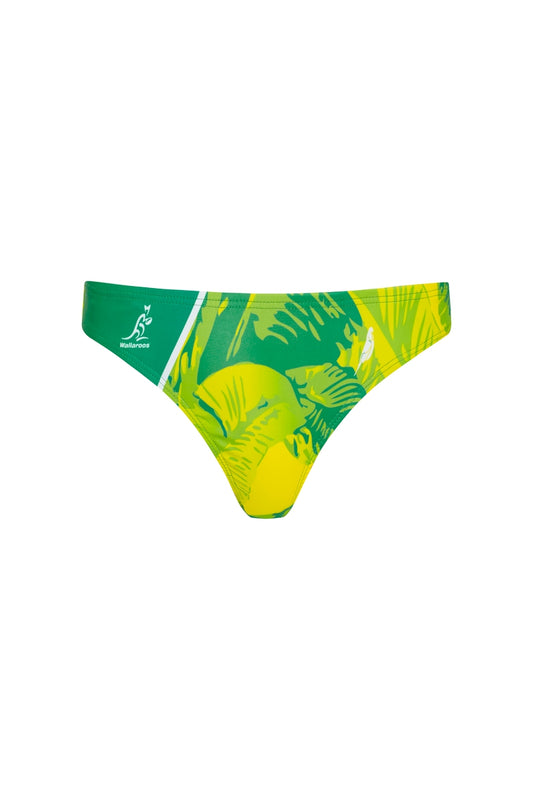 Shelly Bottom in Wallabies Tropical