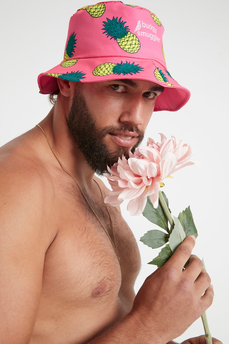Bucket Hat in Pink Fineapples